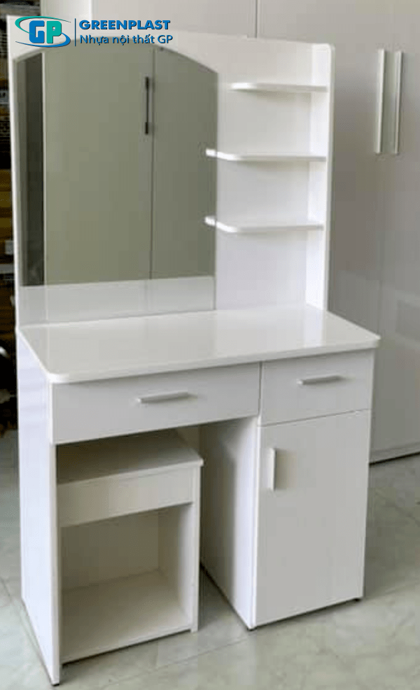 ban-trang-diem-nhua-dai-loan (4)