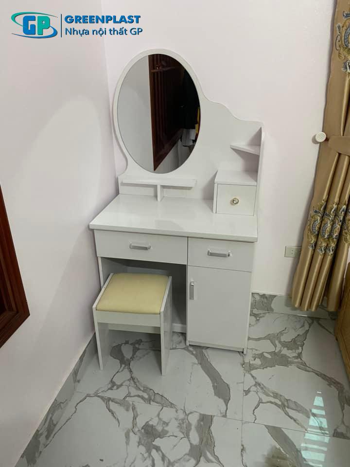 ban-trang-diem-dai-loan (5)